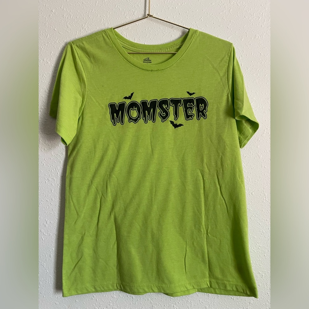 Green Graphic Tee - Short Sleeve